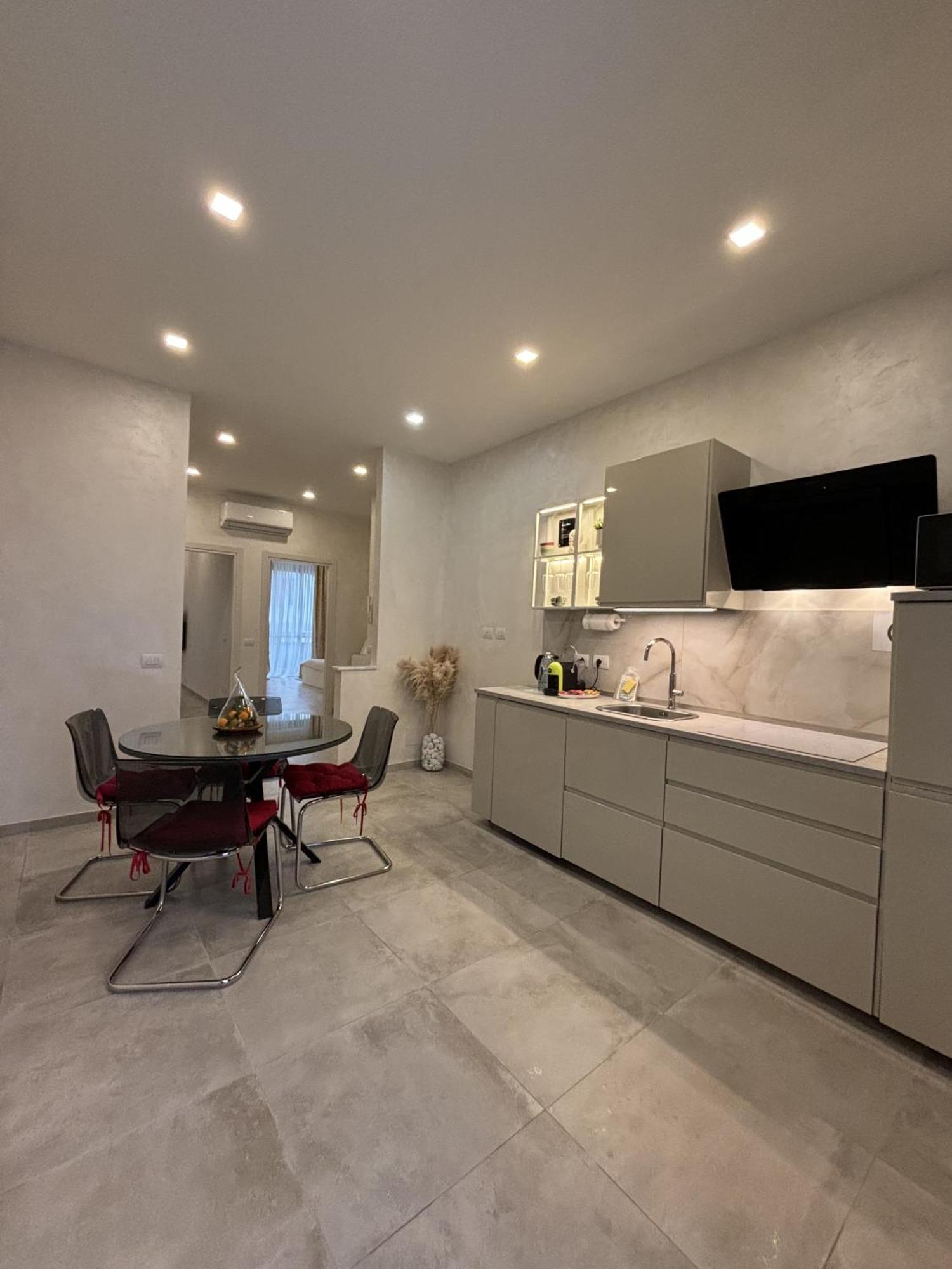 Rifready Vicino A Aou Careggi, Meyer, Polo Unifi Apartamento Florença